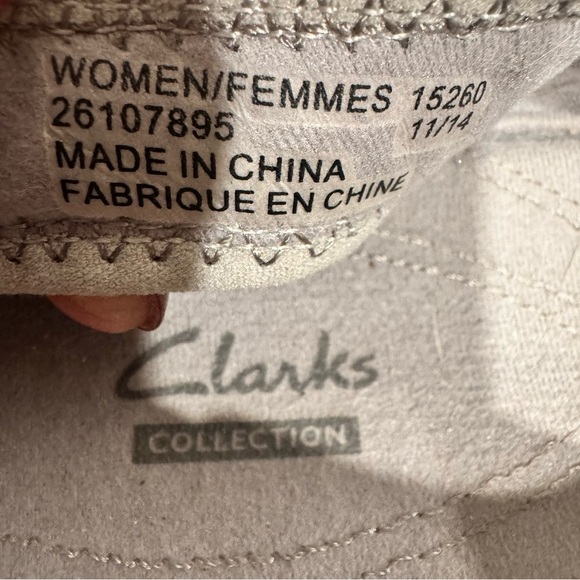 Clarks Women’s White Adjustable Strappy Leather Walking Sandals Size 12 - Picture 2 of 9